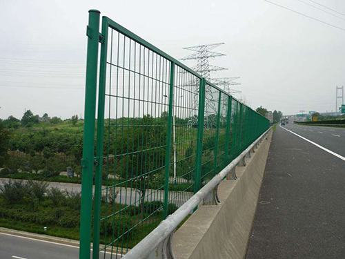 橋梁隔離網圖片1 橋梁隔離網圖片1