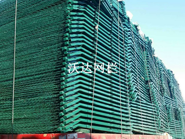 貴州滬昆鐵路貴州段防護柵欄護欄網項目圖片6