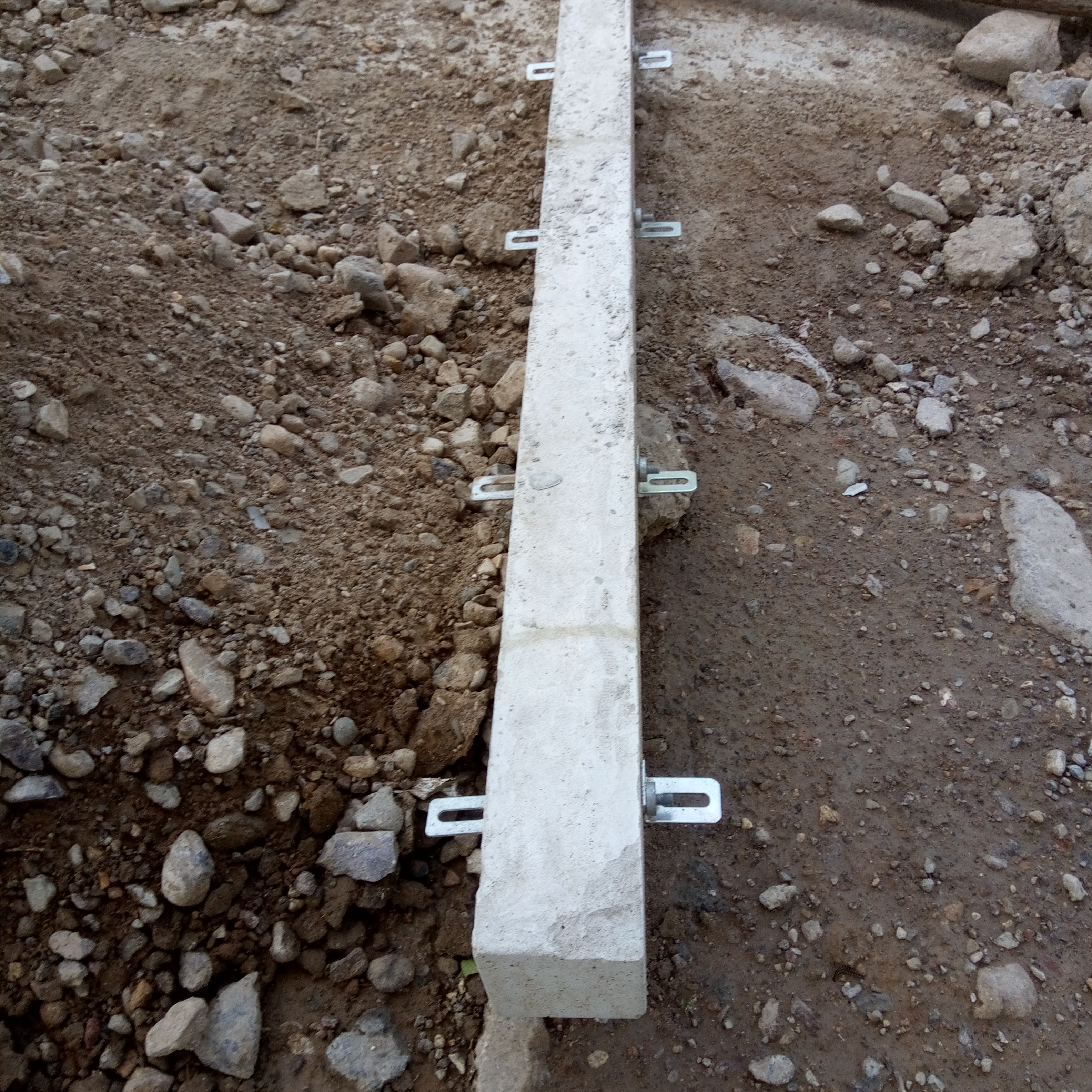 內蒙鐵路橋下防護柵欄圖片6