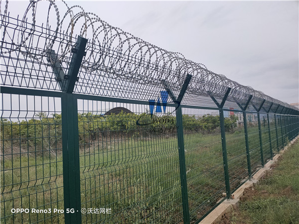 云南機場鋼筋網圍界護欄網圖片6 云南機場鋼筋網圍界護欄網圖片6