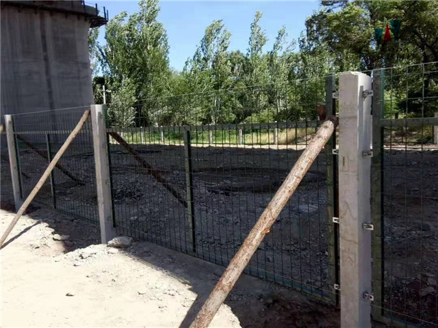 鐵路防護柵欄圖片2 鐵路防護柵欄圖片2